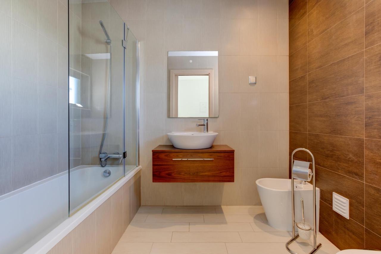 One Bedroom Apartment In Albur Village 1A 阿尔沃尔 外观 照片